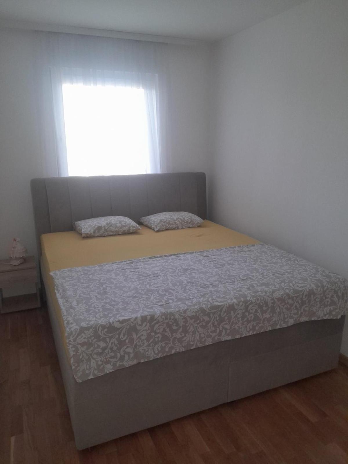 Stan Na Dan Doboj Daire Dış mekan fotoğraf
